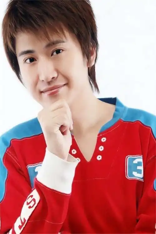 事实证明41岁央视名嘴的杨帆已经走上了另外一条精彩人生