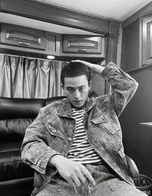 谁能拒绝寸头的欧豪,又痞又邪又帅.