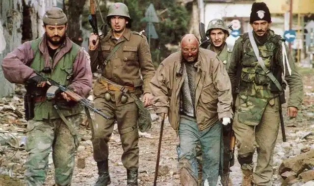 科索沃战争失控导弹击落f117战机为何美军却轰炸我国大使馆