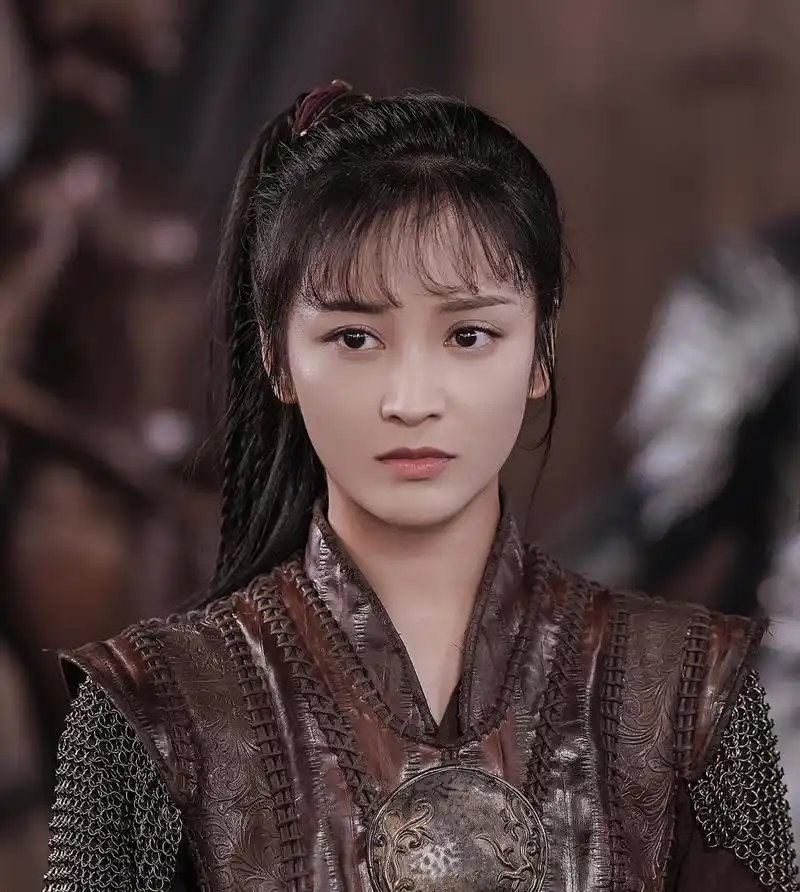 精美图集|清雅脱俗的古装美人王一菲