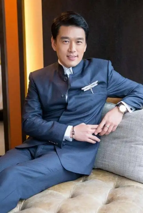 "霸道总裁"王耀庆:为了不搬家娶房东的女儿,如今他们怎样了?