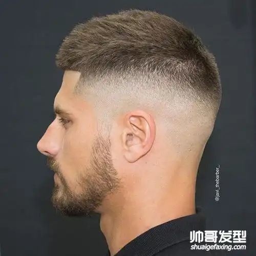 男士短发怎么剪出个性和时尚 欧美帅气超短发图片(2)