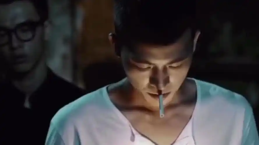 【欧豪】最帅抽烟镜头高能混剪.连抽烟的动作都那么迷人_腾讯视频