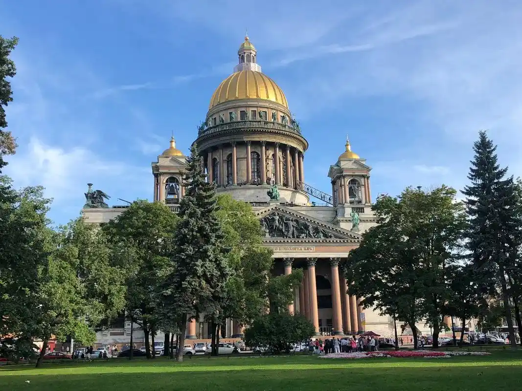 俄罗斯的圣彼得堡,世界四大金顶教堂之一,圣以撒大教堂 (陪你 - 抖音