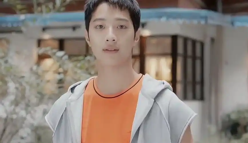 南向晚一打扮林骁然看呆