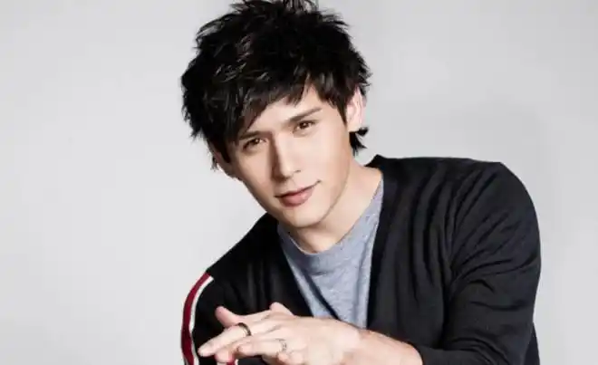 倪安东官宣结婚引争议曾婚内出轨被前妻索赔现任被嘲小三扶正