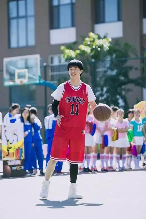元气十足的篮球少年,活力四射,帅气又会打篮球的boy,是不是完全招架不
