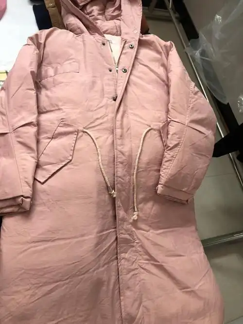 50皮粉色棉服全新