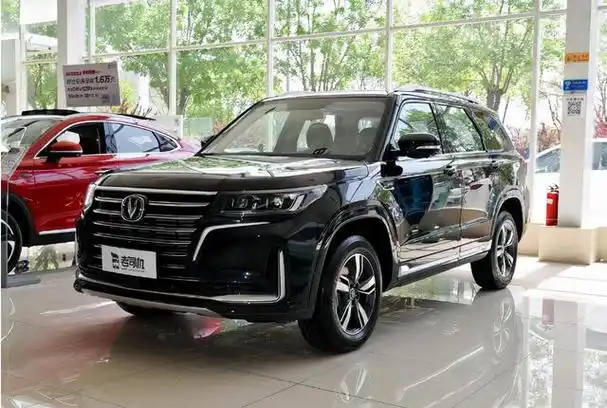 长安cs95 2021款 2.0t两驱豪华车型的指导价为17.