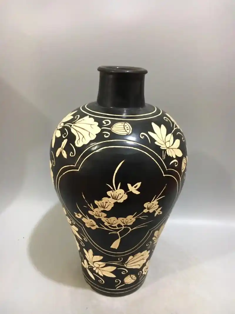 宋代吉州窑剪纸贴花梅瓶 - 抖音