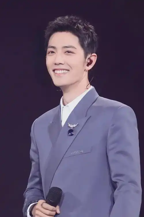 王一博,黄景瑜,肖战,黄明昊,王安宇谁的"寸头"颜值最抗打?