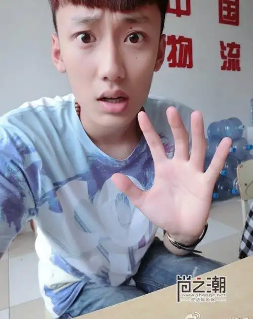 变形计最新一期赵瑛昊女朋友是谁 与花花是我栽互动频繁引猜测