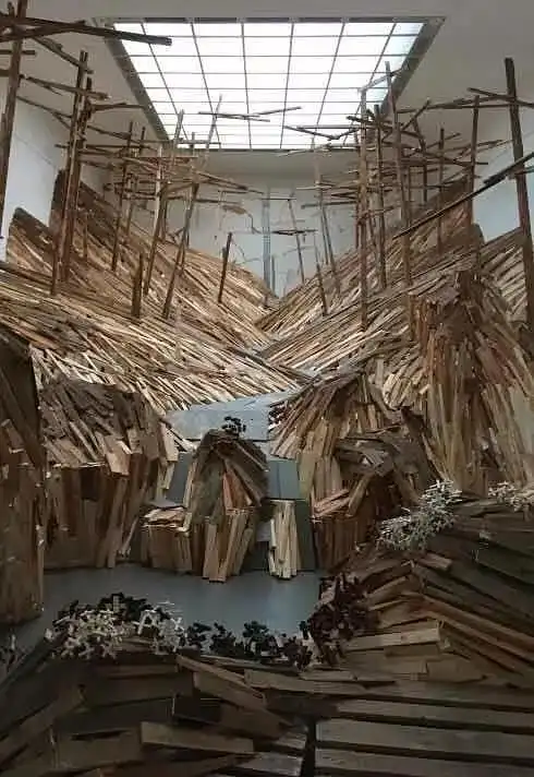 德国巴登-巴登国立美术馆个展"空无意外出入山"(distant tantamount