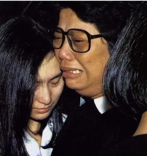 千古一爱,有一种爱情叫何超琼与陈百强.