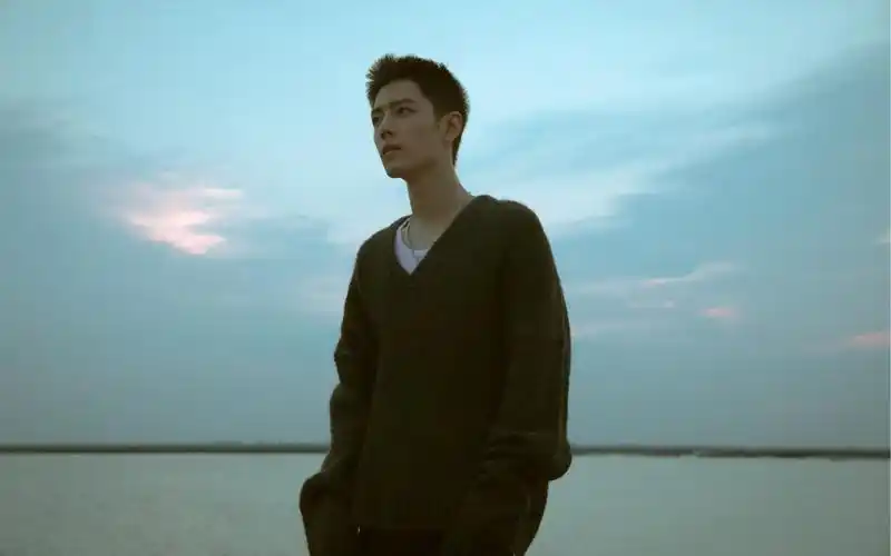 肖战滴请查收2021年的专属月历封面来自小室的私藏品肯定还有