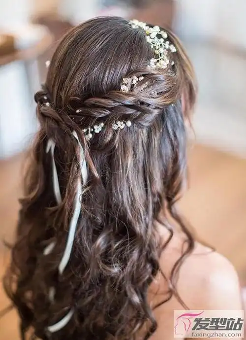 长头发小女孩怎么扎 头发半扎半披发打造美美小公主--菜鸟教程(sms580