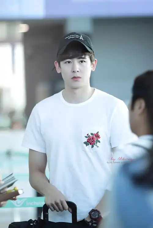 尼坤:韩国前往美国