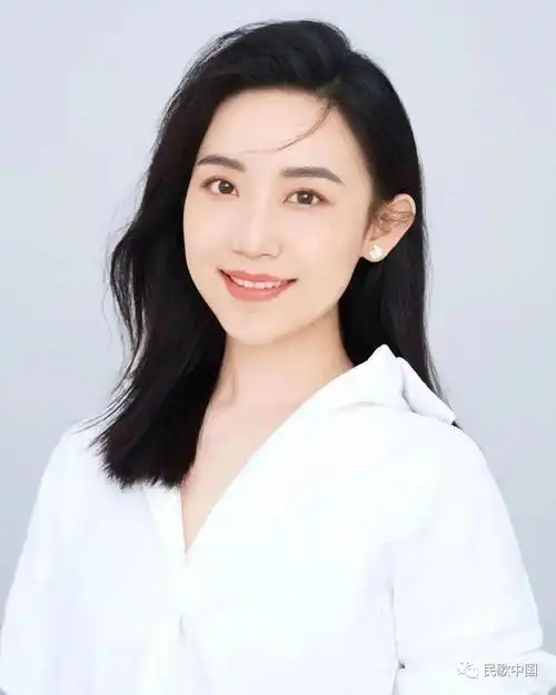 清新唯美到极致刘洺君将千古诗作山居秋暝唱给你听