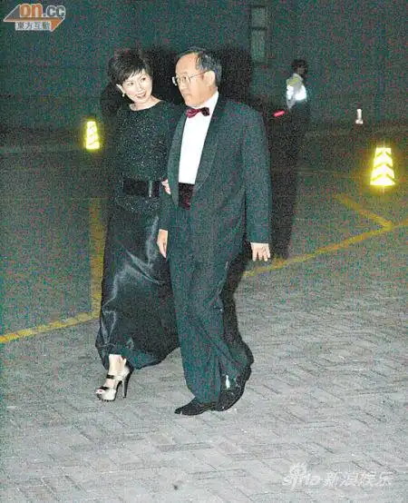 罗慧娟胰脏癌再度入院 老公衣不解带细心照顾