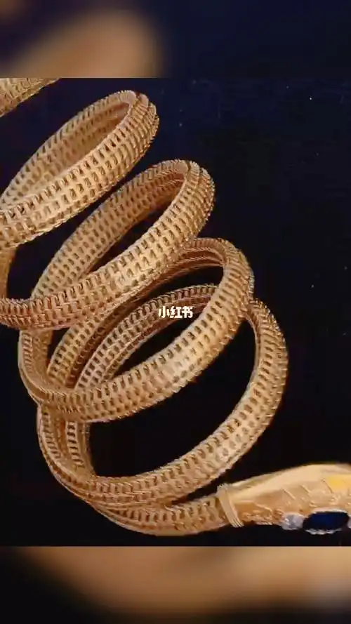 绝佳设计来啦1850年左右法国蛇形手镯