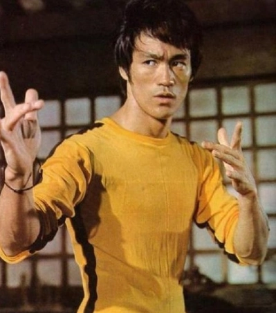 还记得发誓要成为"李小龙"的3岁小男孩吗?现在怎样了_隆成