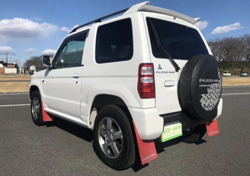 搭载小排量四缸发动机 三菱帕杰罗mini海外实拍图