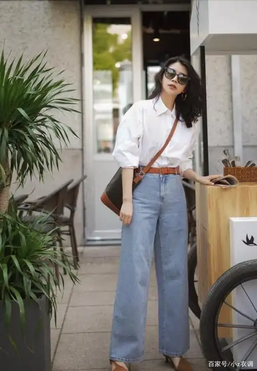 什么是低调而有气质的穿搭?衬衫 长裤,是标配