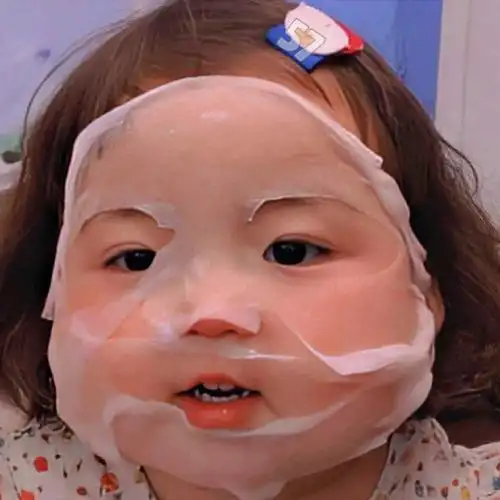 丑萌小孩头像轮流换着当微信头像有的人觉得很难看,但我觉得很可爱耶