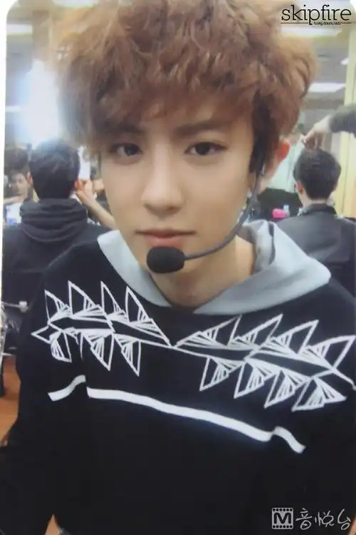 求朴灿烈的这张高清图片