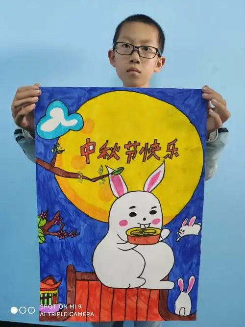 秋夕,八月节,八月半,英文名:midautumn festival)是中国四大传统节日