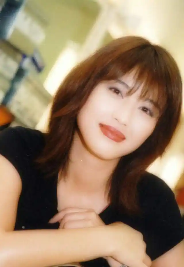 最美周芷若——周海媚的早期纯美照