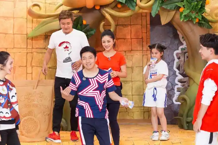 金鹰卡通王牌少儿综艺疯狂的麦咭第四季强势来袭