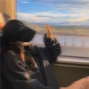 给人自由感的美女女头2023 向往自由不被约束的女头合集_意境头像