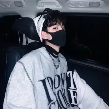 高清好看的2021年男生帅气头像图片