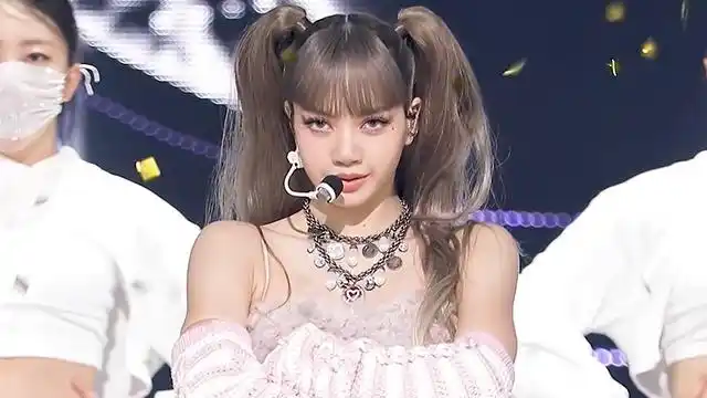 lisa双马尾就是最甜的!_录屏片段_20220421023315-其他视频-搜狐视频