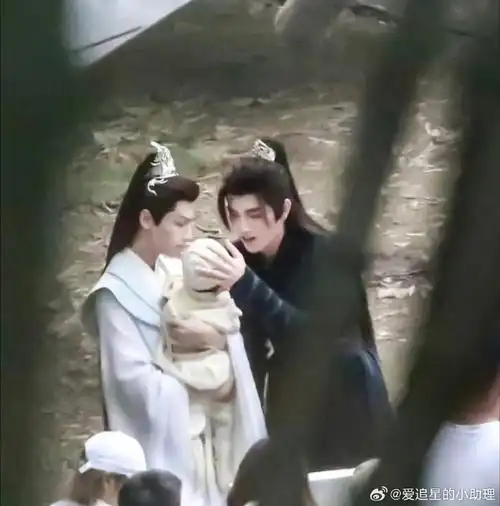 大家还想看罗云熙,陈飞宇的《皓衣行》吗?