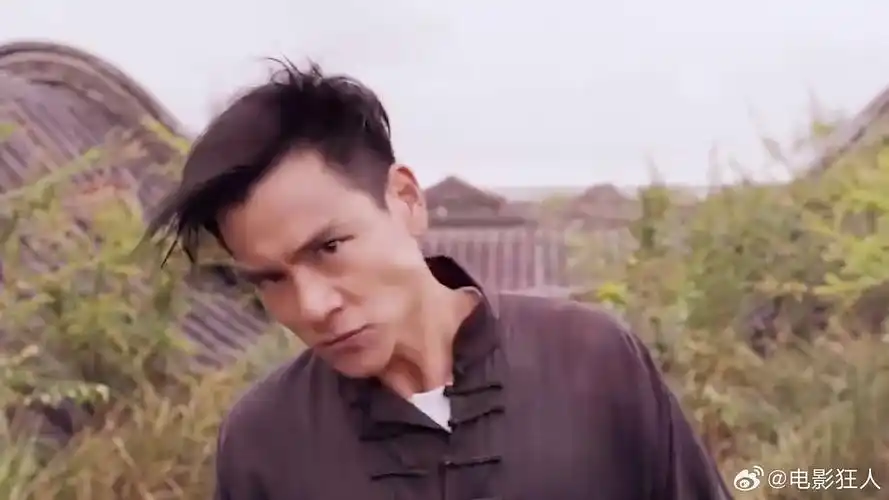 邪不压正彭于晏太帅了,只用了两根筷子,直接送走了一群日本人|邪不压