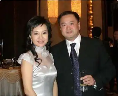 曝光上海女主播嫁入的豪门