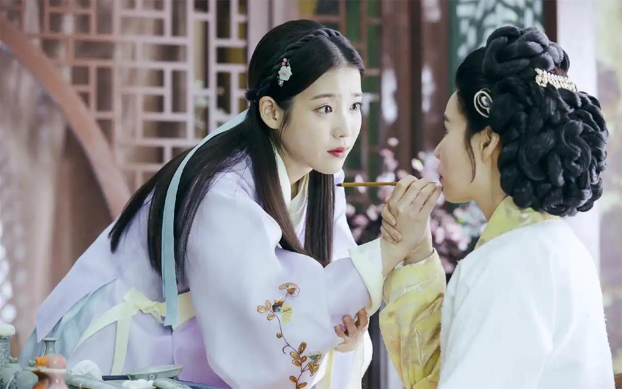 步步惊心丽李知恩解树高清电脑桌面壁纸