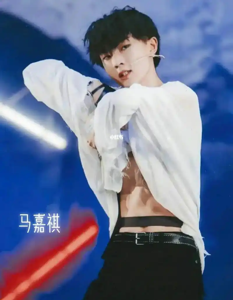 时代少年团腹肌照,谁让你心动了呢?