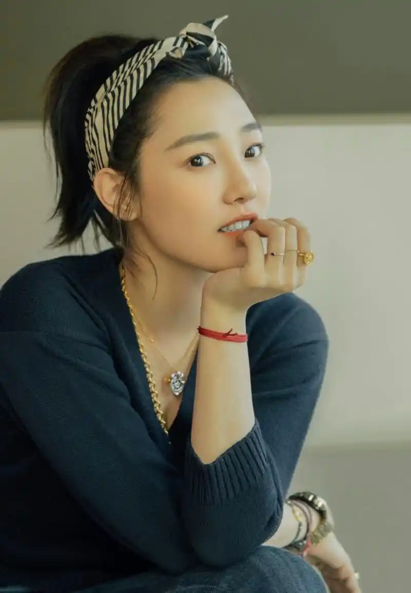 白百何最近的穿搭合集来啦,每一套我觉得很可!