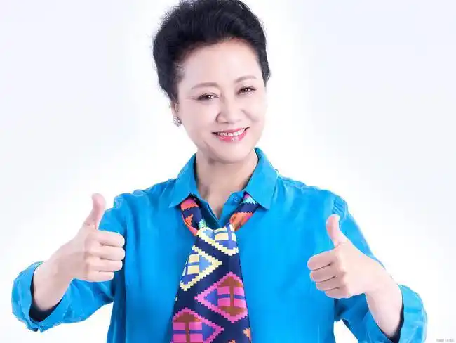 38岁的车晓与65岁王丽云母女俩婚姻从未将就一家三口全是戏骨