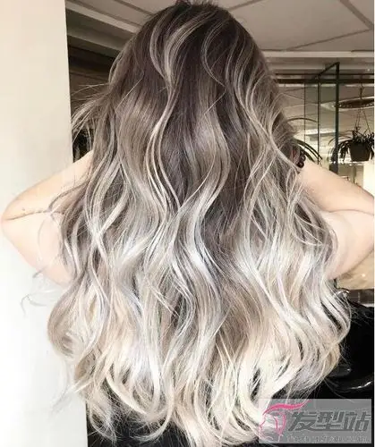 挑染头发有几种挑法挑染有千百种这4种美出新高度