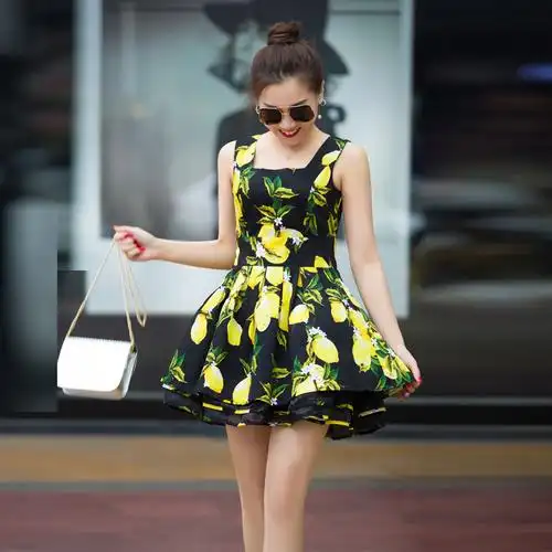 甜美高腰小个子短裙子女装优惠券