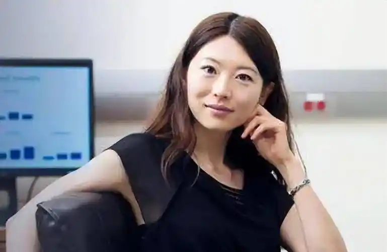 原创何碧玉14岁750分考上清华定居美国记者问她何时回国遭婉拒