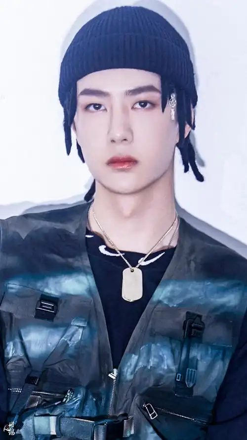 王一博可太帅了aa