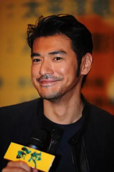 《武侠》成都首映 金城武回应恋情传闻(图)