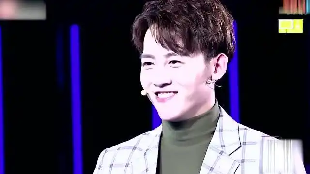 非常完美:女嘉宾告白余亮,现场播放录制视频