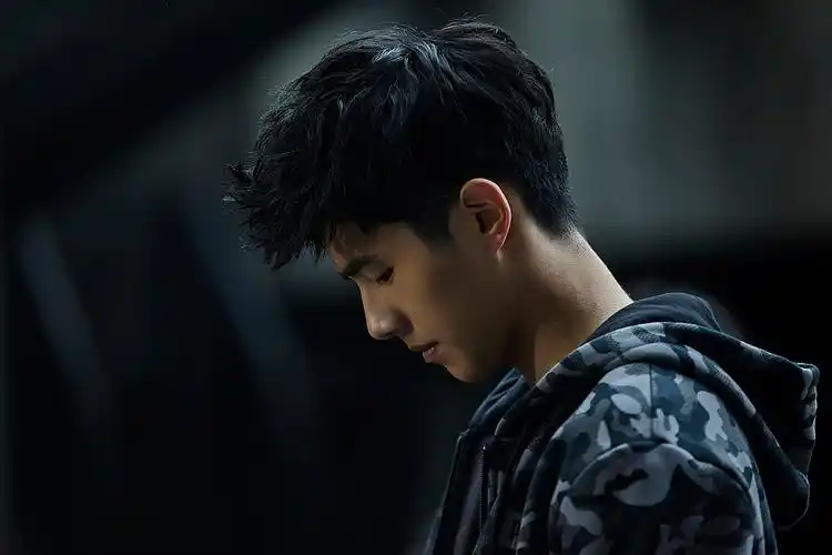 摄影作品puma彪马bts刘昊然