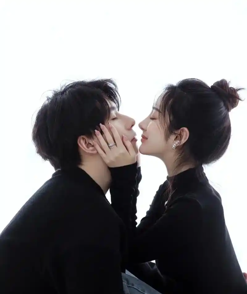 没有共享,你只能是我的#情侣写真风格推荐 #婚纱摄影 - 抖音